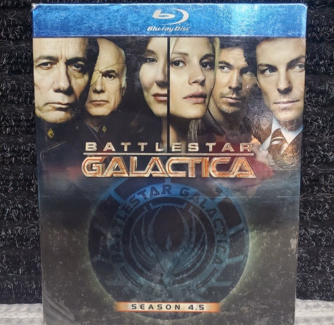 *Battlestar Galactica Season 4.5 with box sealed BR438