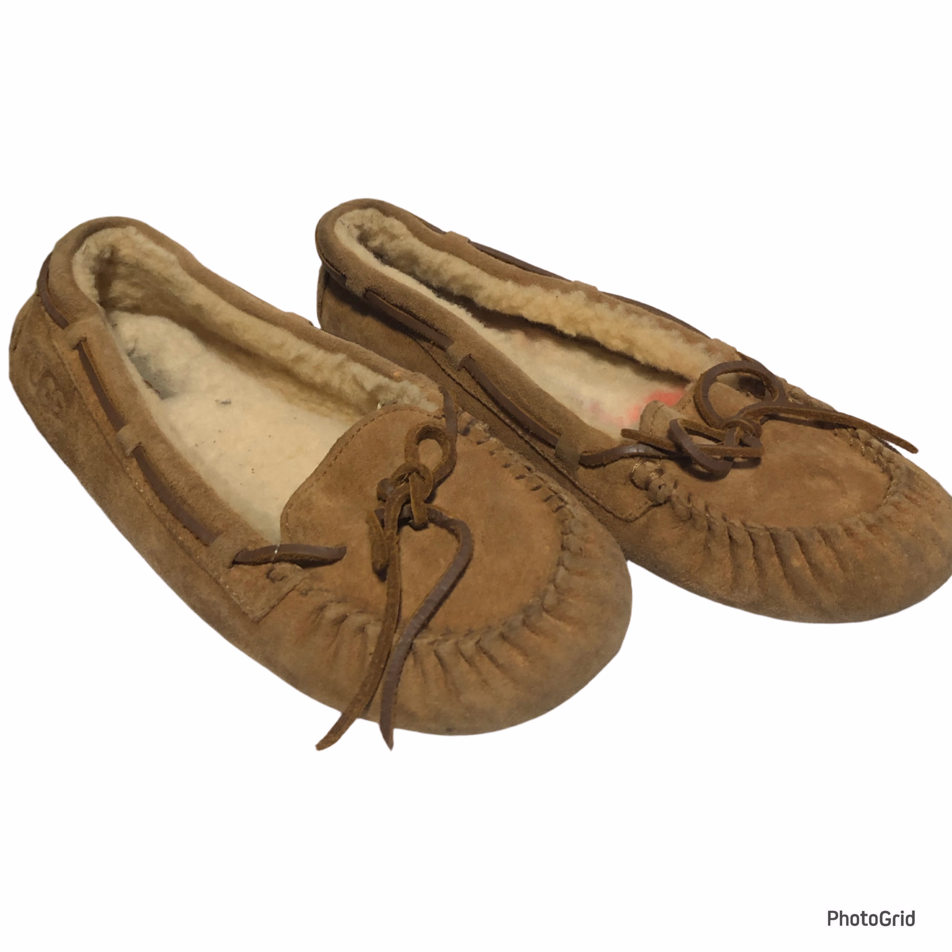 UGG DAKOTA CHESTNUT SUEDE SHEEPSKIN MOCCASINS WOMEN’S SHOES
