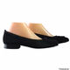 Axcess Women’s Black Round Toe Suede Flat Sandals 7M