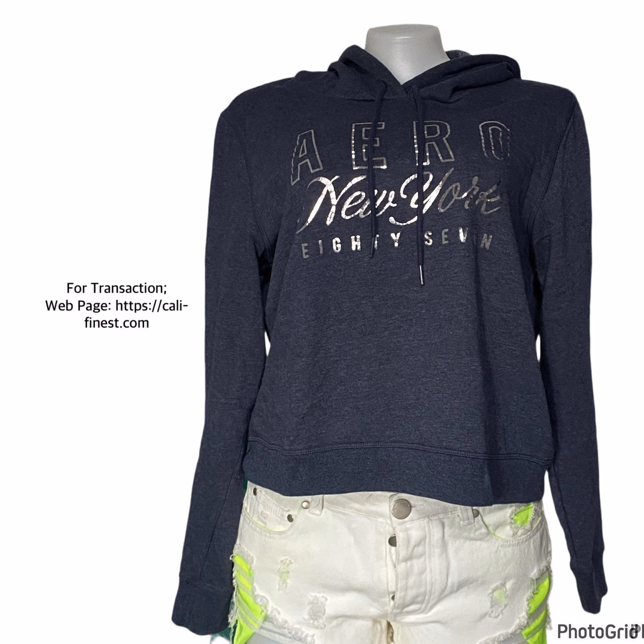 Aeropostale Women’s Pullover Hoodie Medium