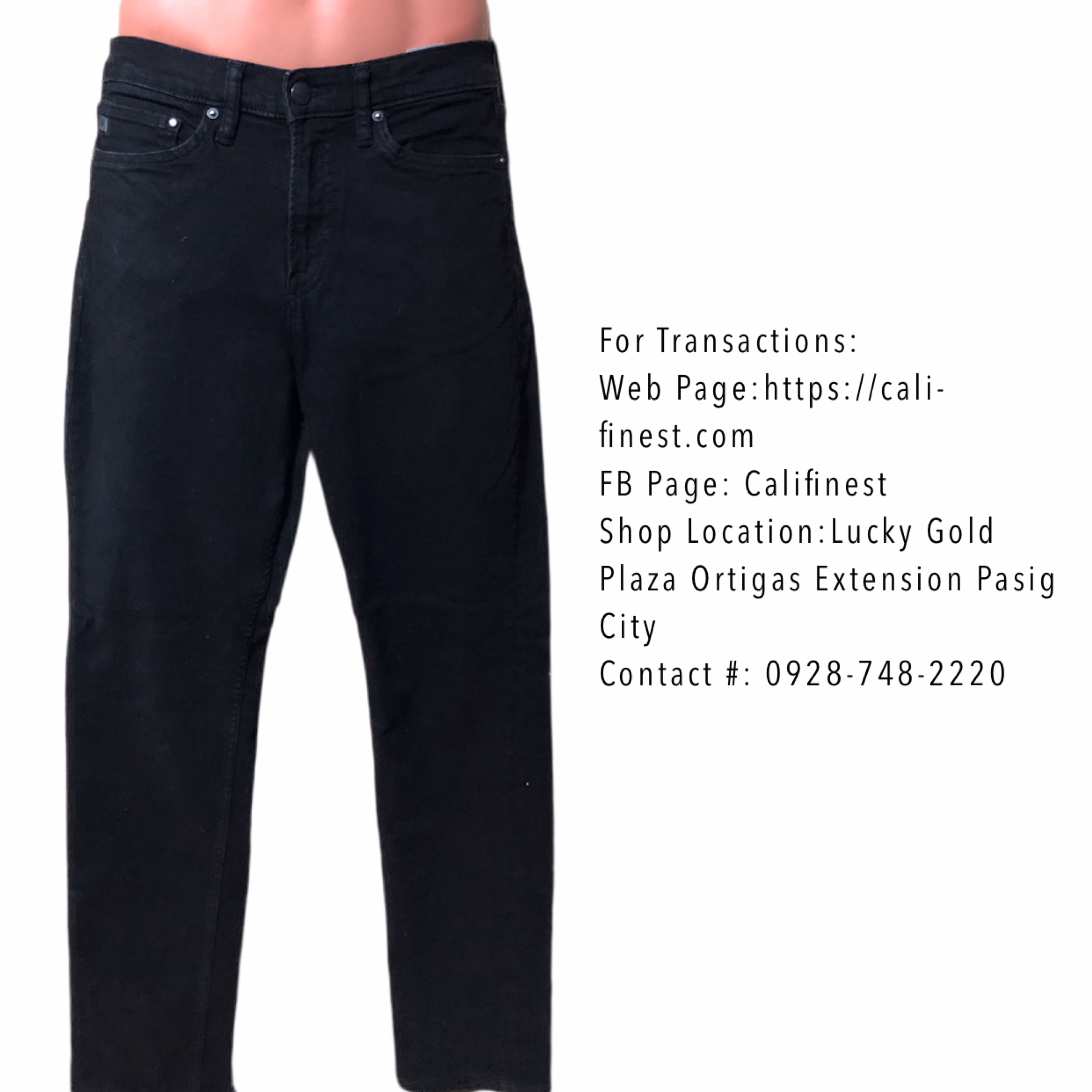 H&M slim fit black jeans in size 31/32