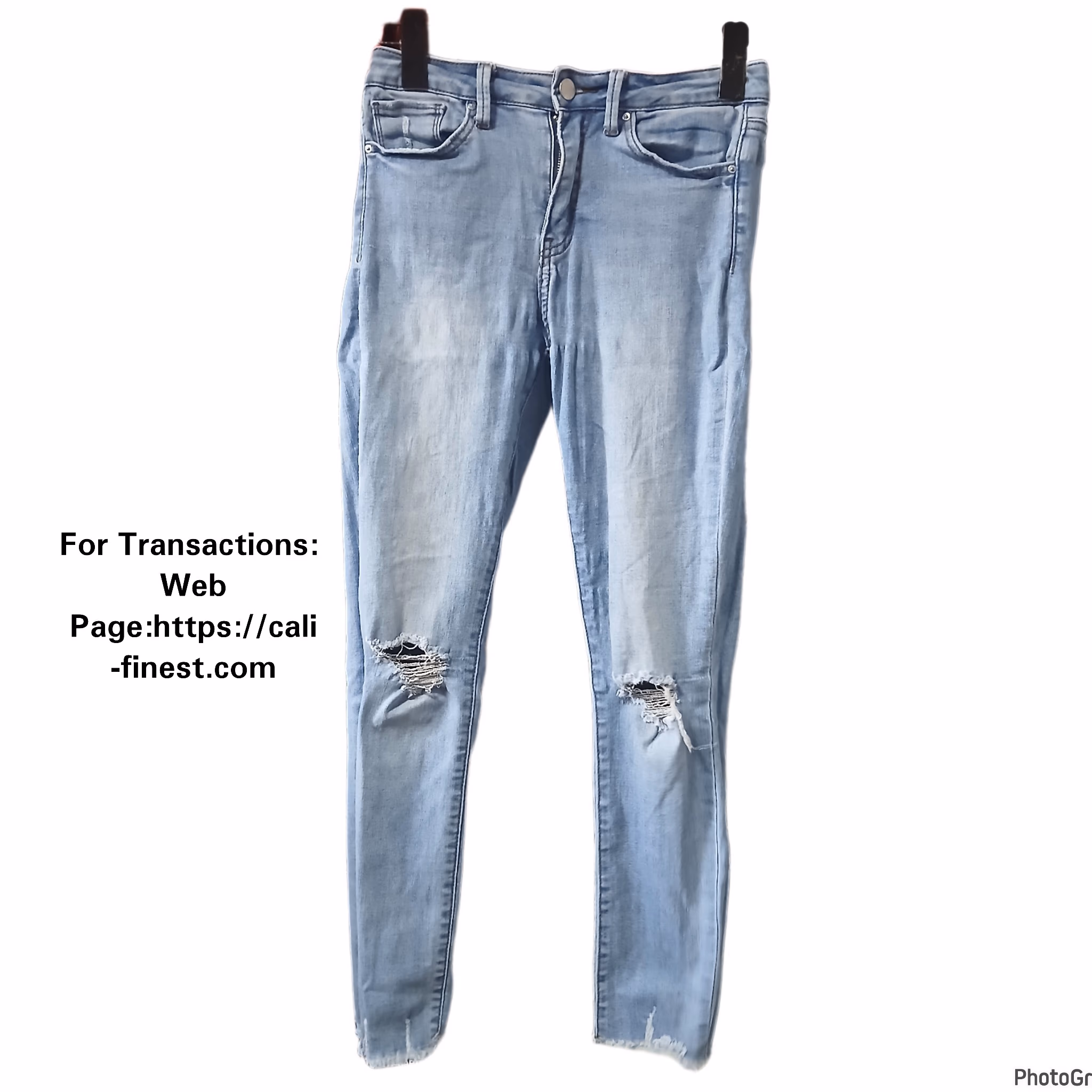 SIMPLE SOCIETY LIGHT Blue Denim SKINNY Jeans 