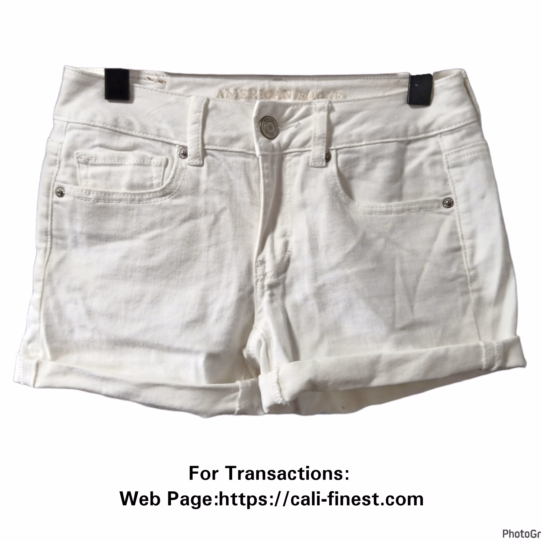 American Eagle Outfitters Women's White short 