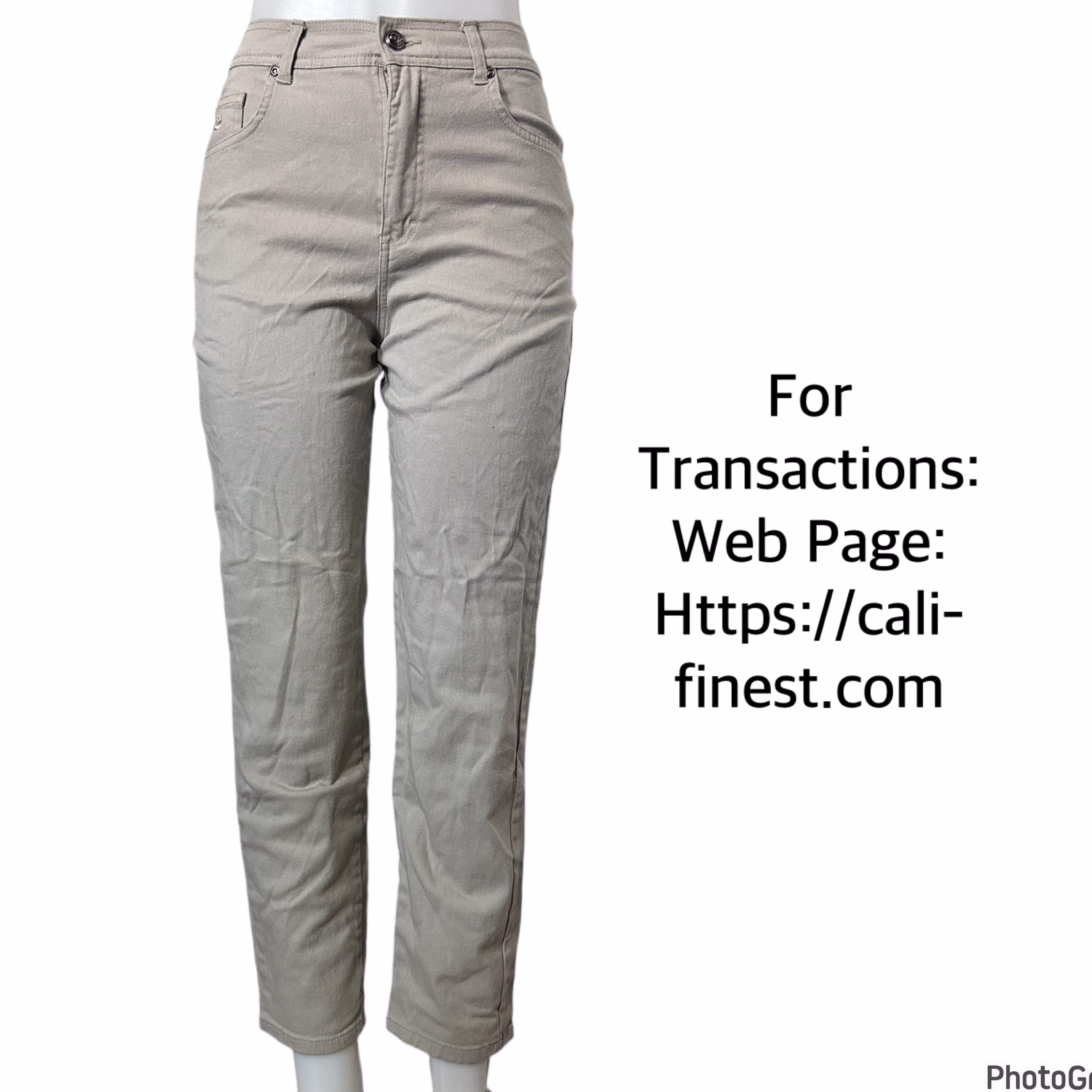 Gloria Vanderbilt Jeans - Size 6 For Women   B#00150