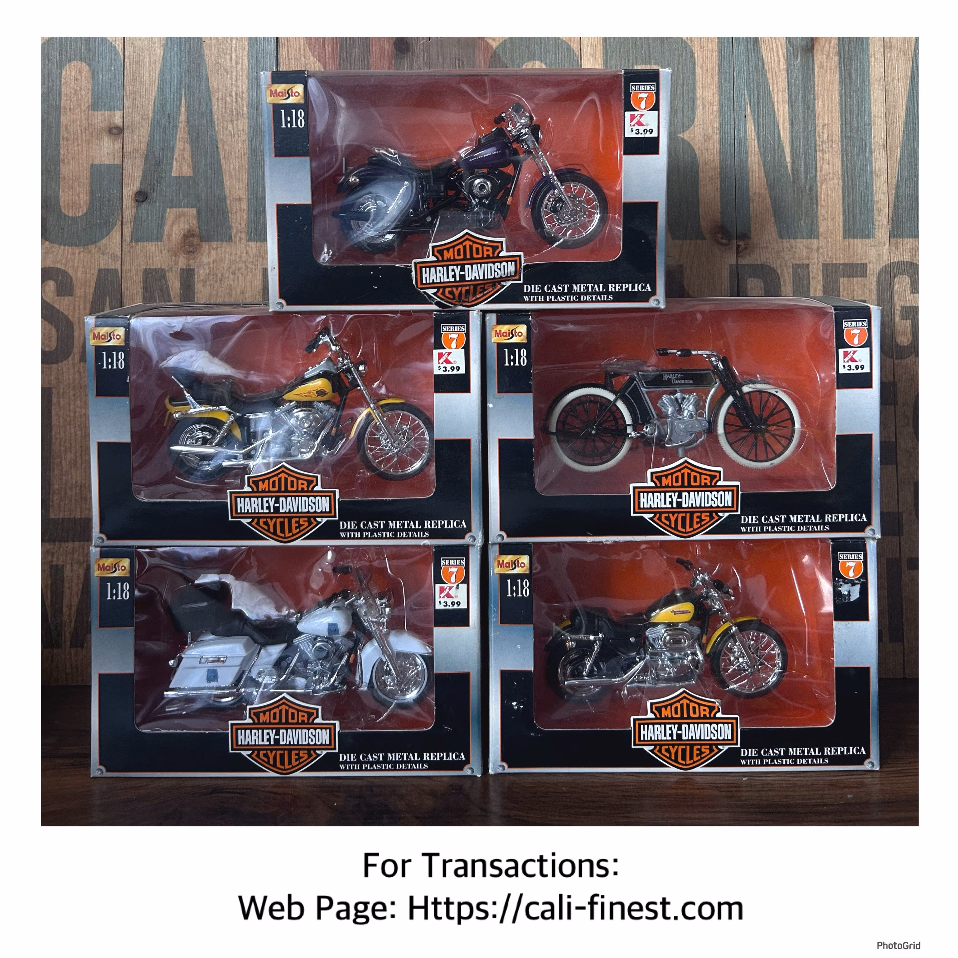 Harley-Davidson Motorcycles Maisto 1:18 Die- Cast Metal Replica with plastic Details Series 7  CO#00103 