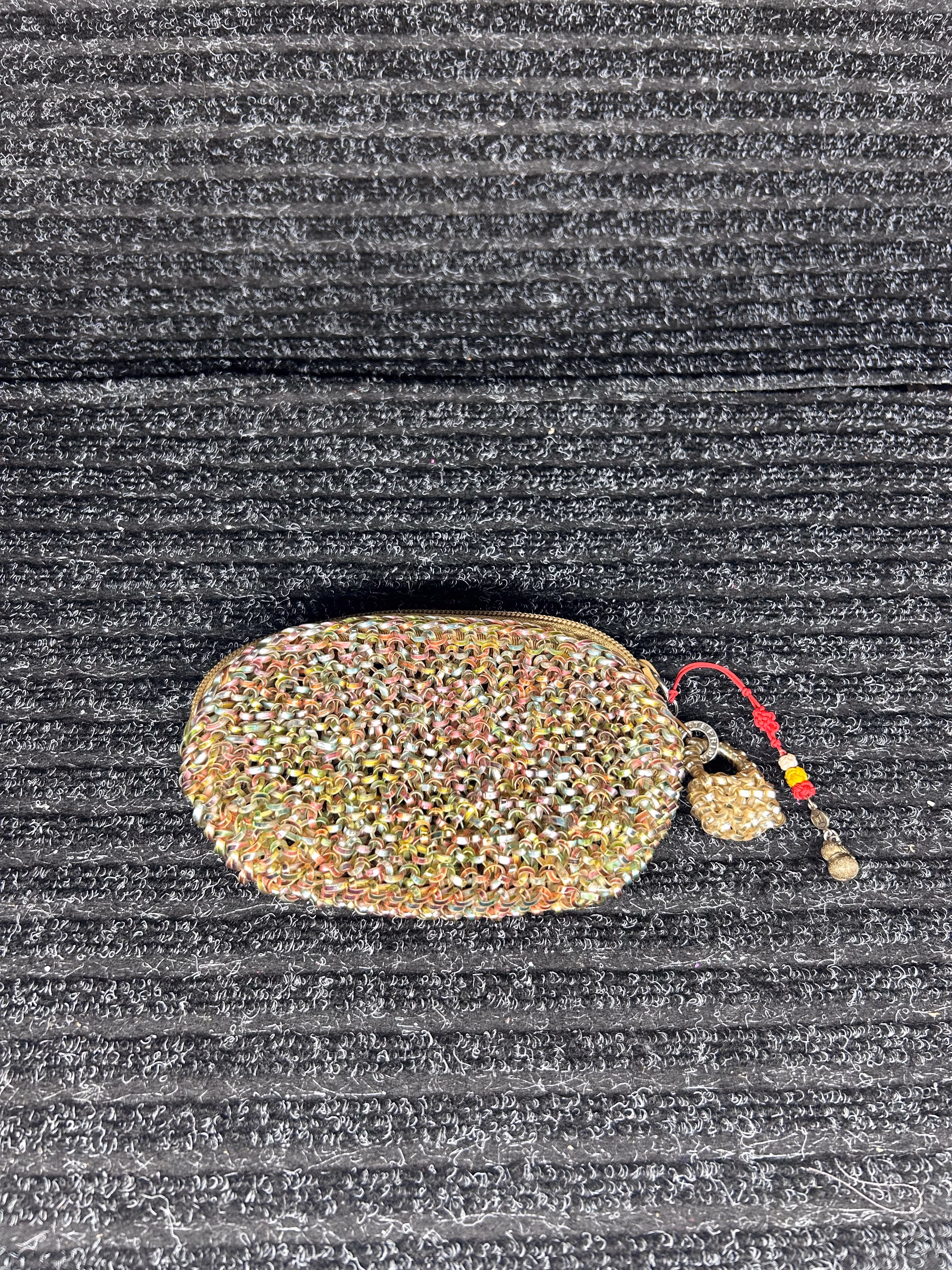Anteprima iridescent multicolor wirebag coin purse