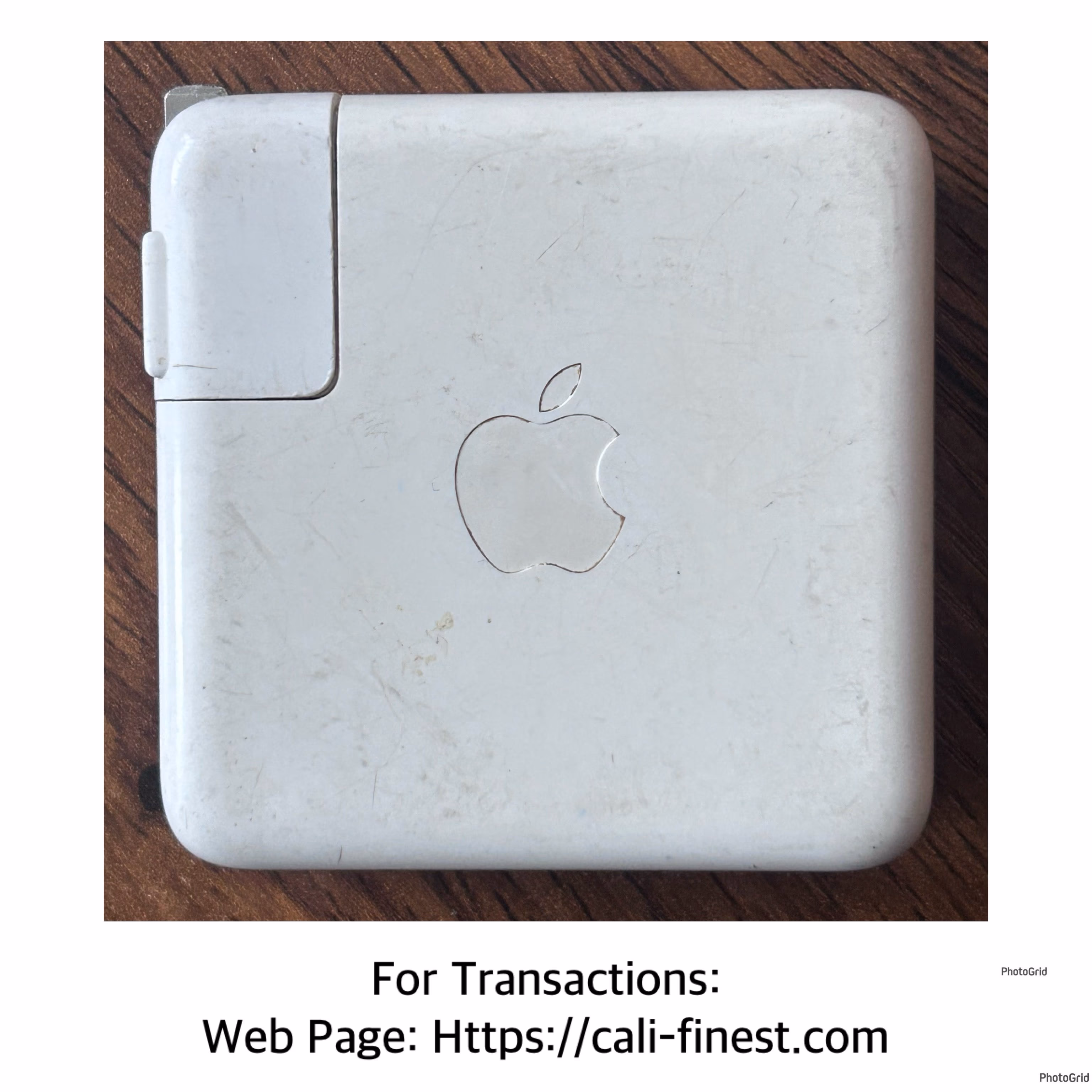Apple 61W MagSafe USB-C Power Adapter A1718